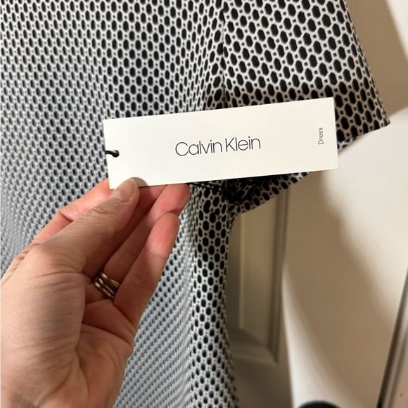 Calvin Klein Geometric Sheath Dress - Picture 3 of 9